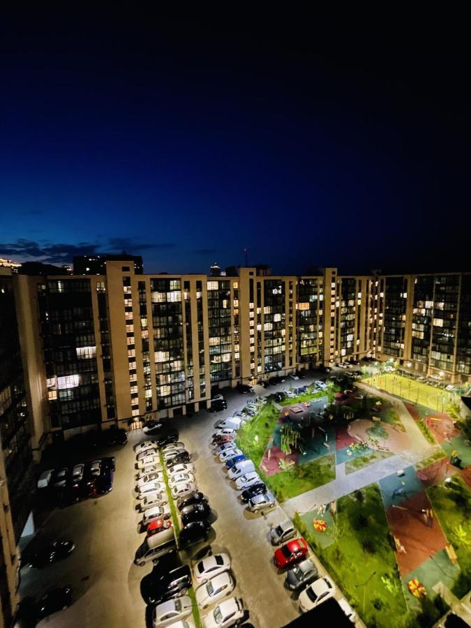 Loft В River Park З Джакузі Dnipro Exterior foto