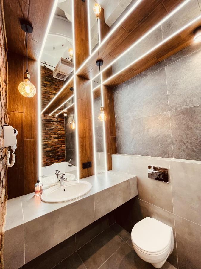 Loft В River Park З Джакузі Dnipro Exterior foto