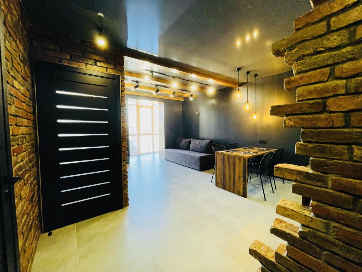 Loft В River Park З Джакузі Dnipro Exterior foto